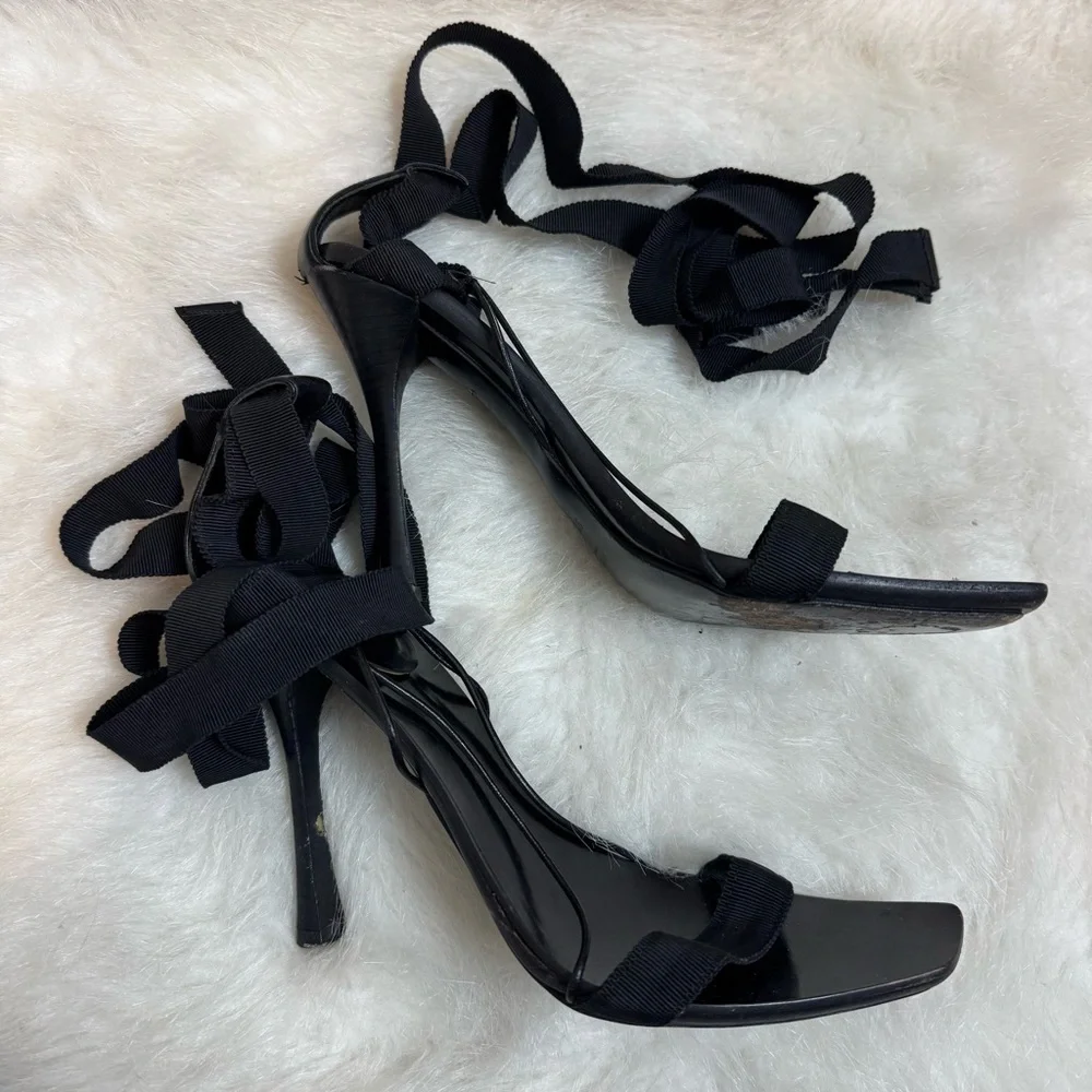 Gucci Tom Ford Era 2002 Fall/Winter Runway Lace Up Wrap Heel Sandals 9.5